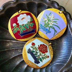 3 Vintage Style Pendants